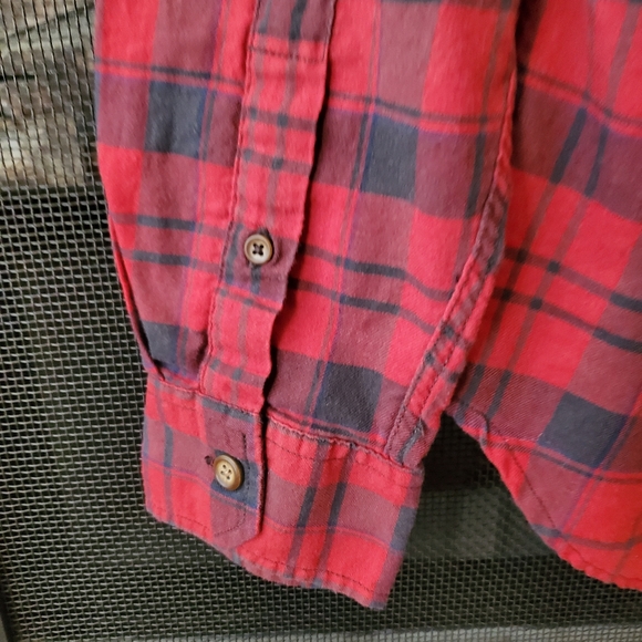 American Eagle Outfitters Red Plaid Prep Fit Button Down Shirt - Picture 6 of 10